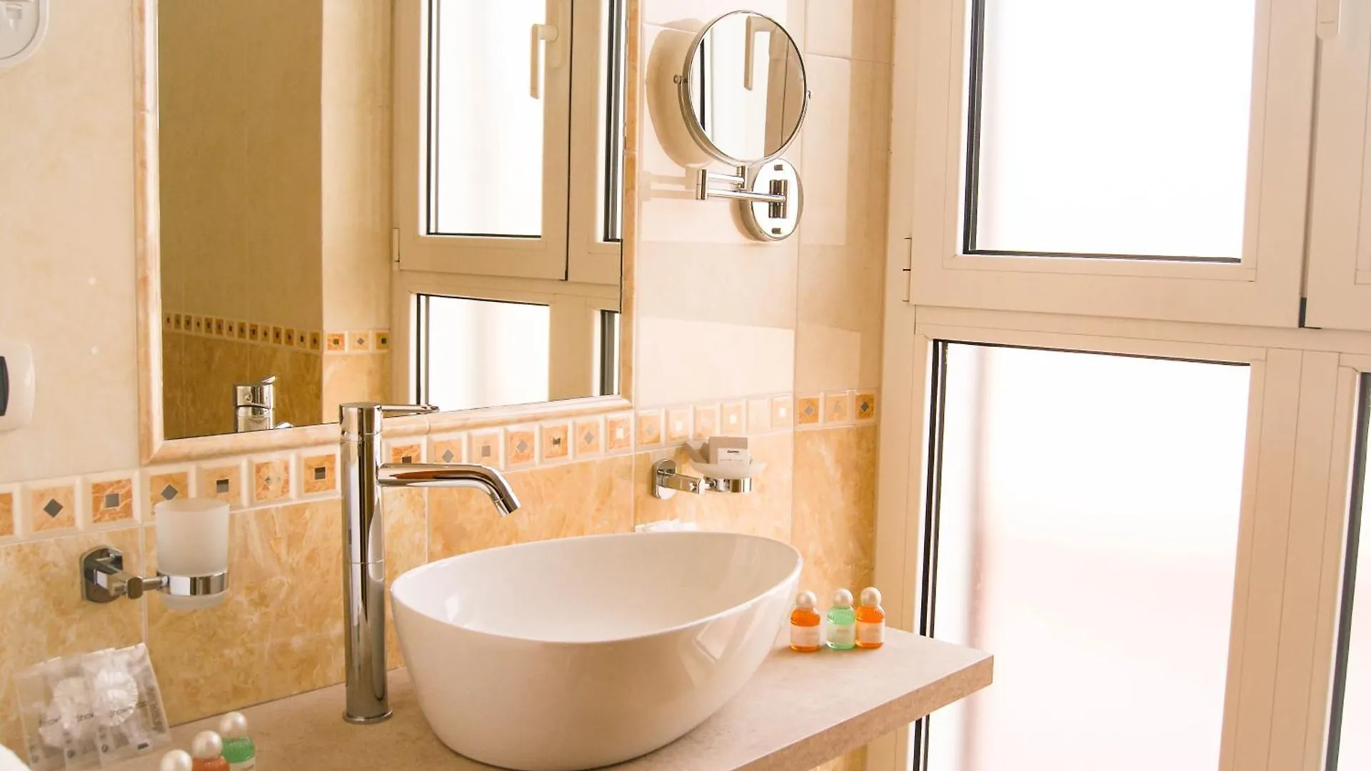 Esposizione Luxury Rome Hotel